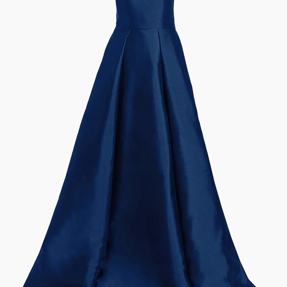 Vera Wang Diane sleeveless fit and flare gown